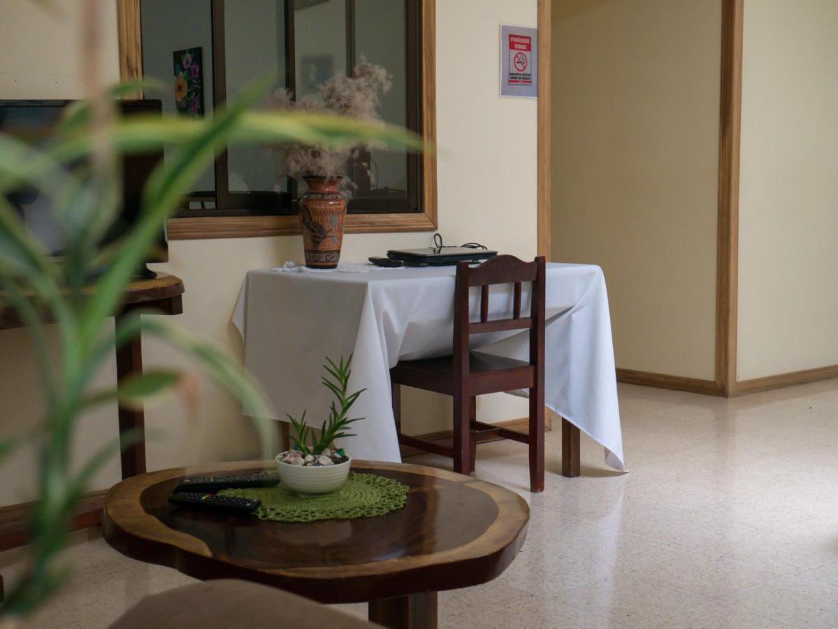 Monte Los Lirios Lodge Монте-Верде Экстерьер фото