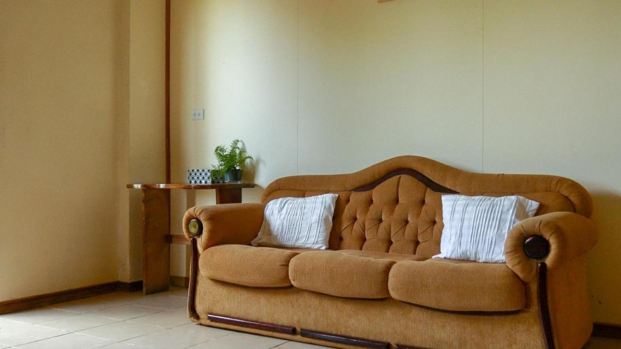 Monte Los Lirios Lodge Монте-Верде Экстерьер фото
