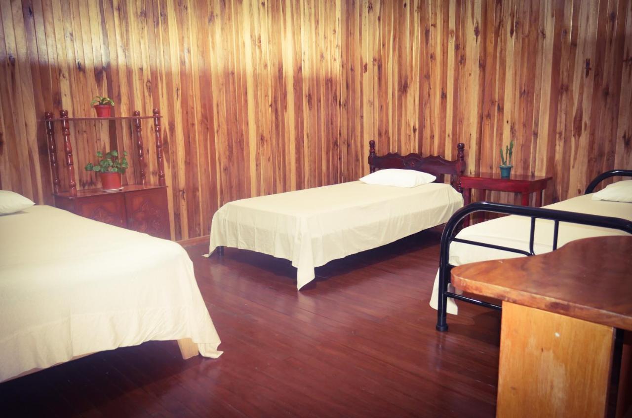 Monte Los Lirios Lodge Монте-Верде Экстерьер фото